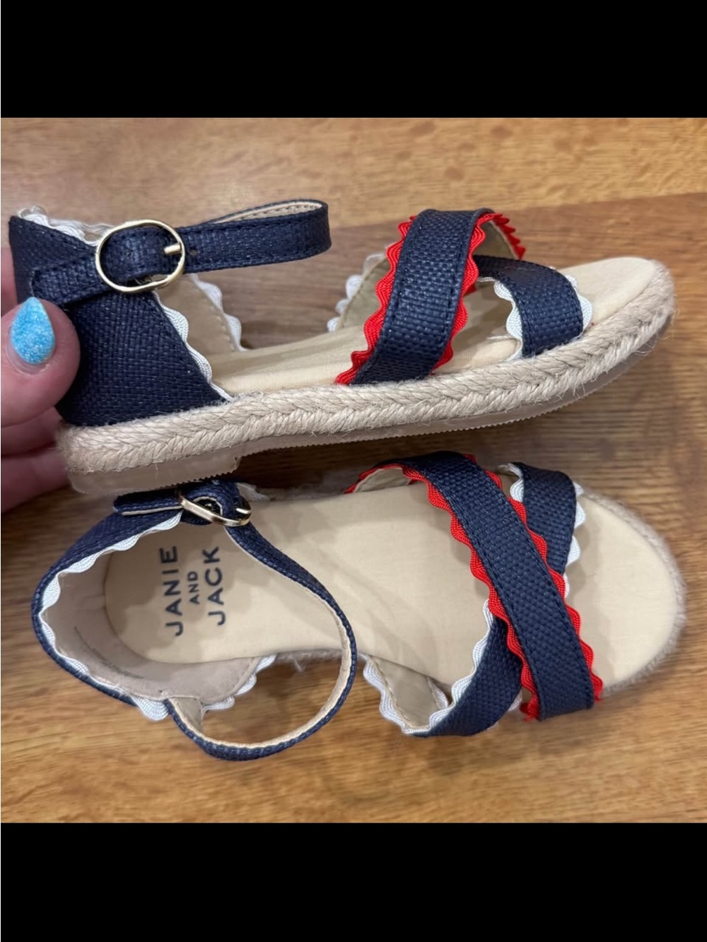 Janie and Jack Sandals (Size 7)
